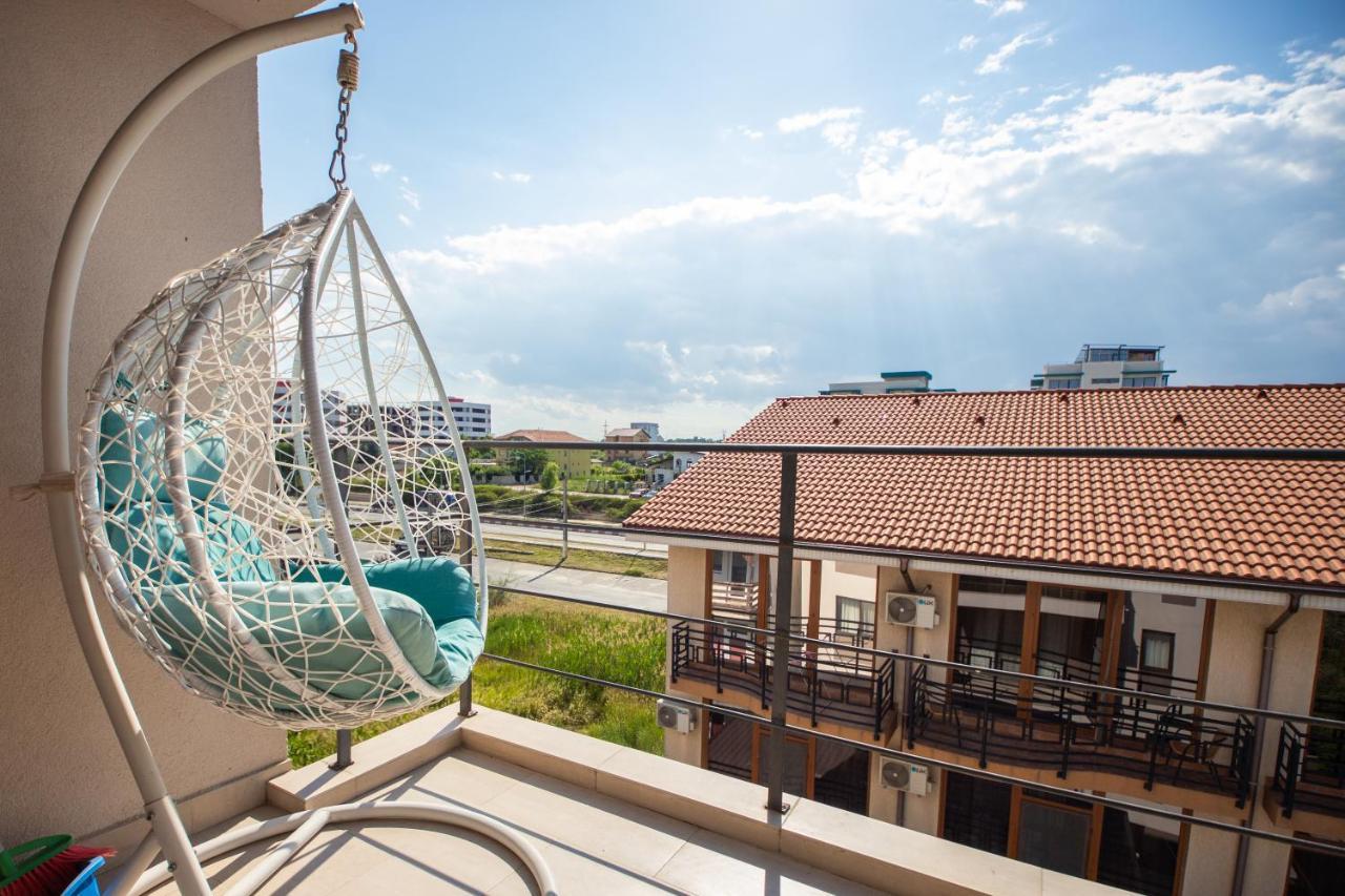 Holidays Vibes Apart Mamaia Nord Năvodari Buitenkant foto